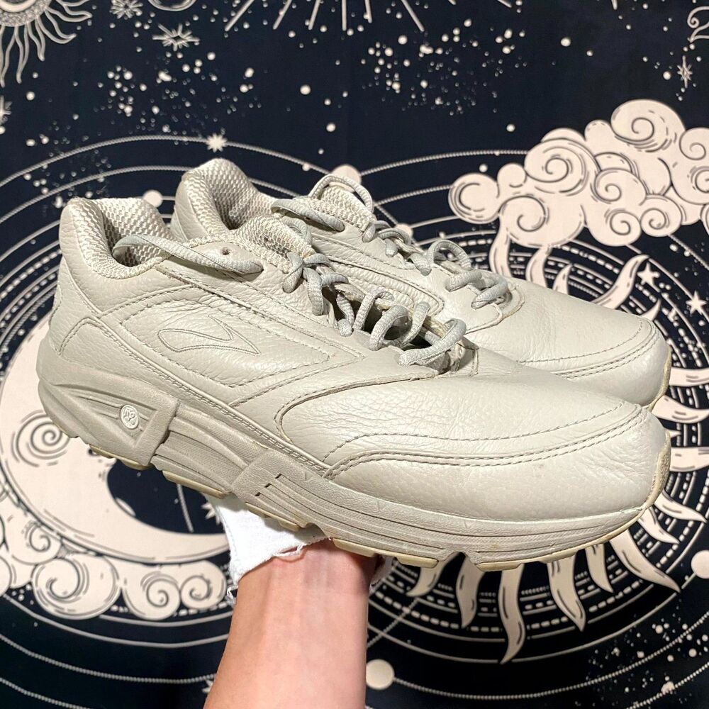 Brooks Addiction Walker 1200321B121 Athletic Sneaker Women's 11B Gray Leather